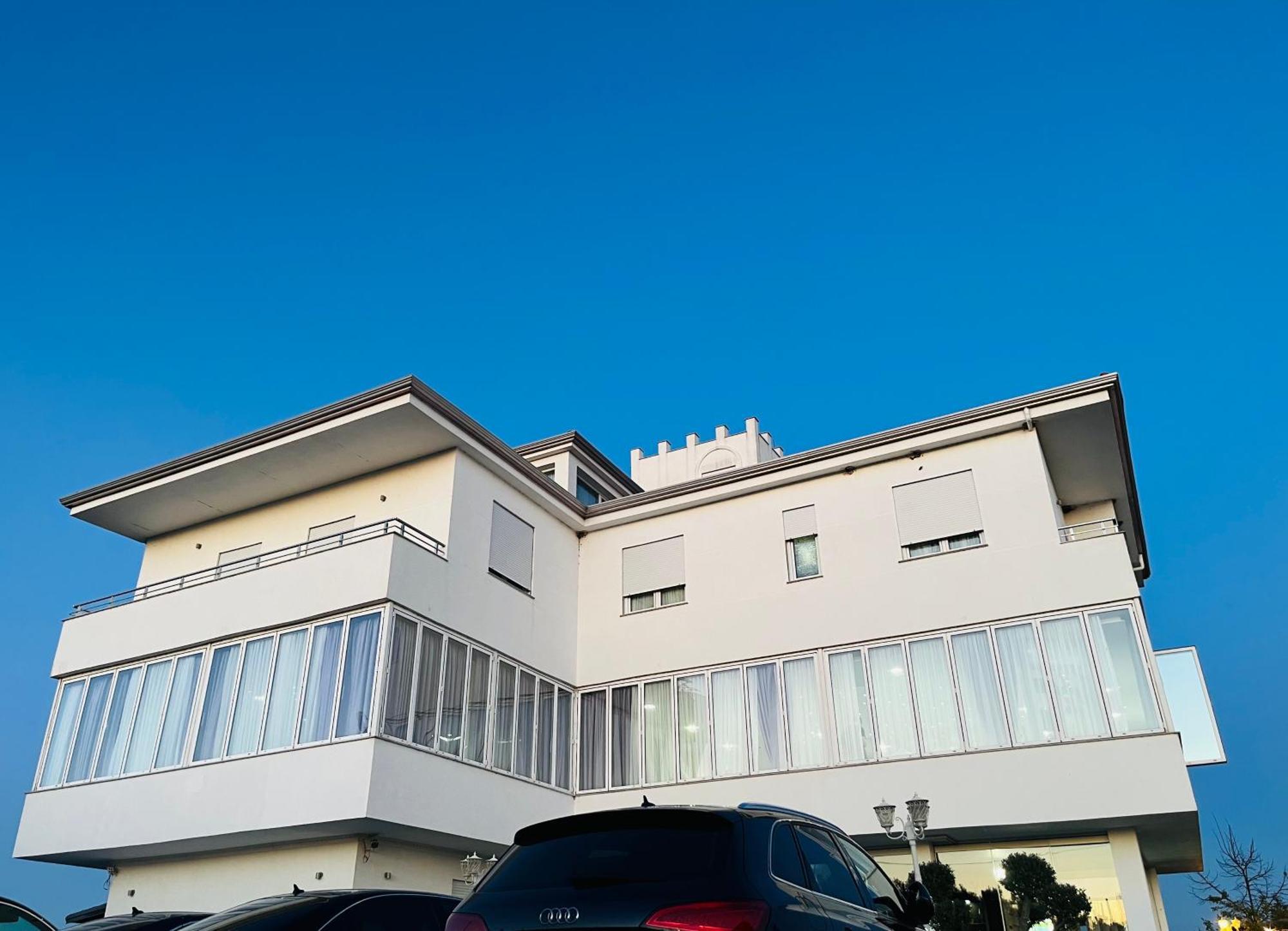 Hotel Kodra E Godenve Vile-Ballaj Exterior foto