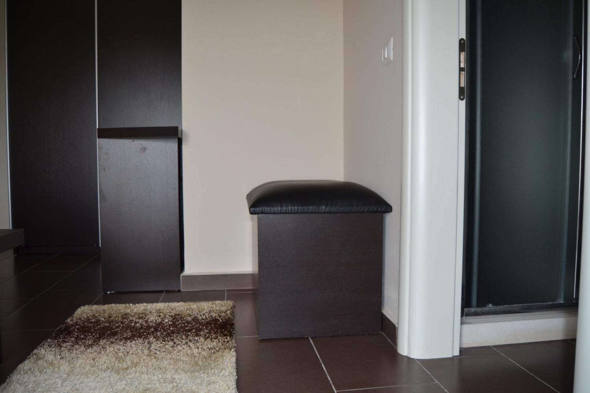 Hotel Kodra E Godenve Vile-Ballaj Habitación foto